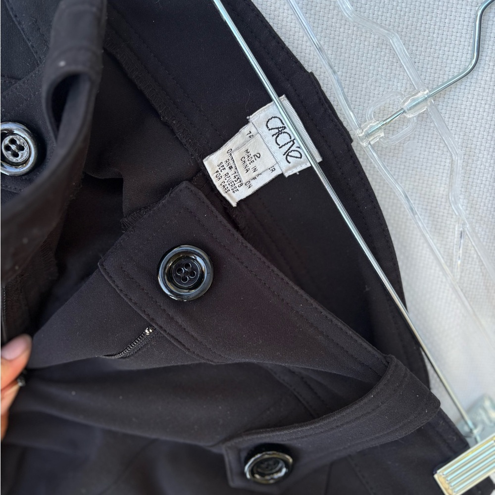 Cache Cargos - Picture 6 of 6